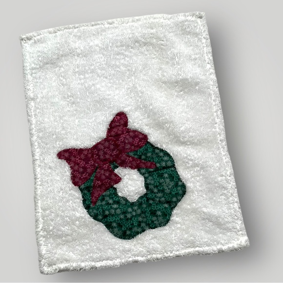Lot/3 𝑯𝒂𝒏𝒅𝒎𝒂𝒅𝒆 Holiday Hand Towels 🎁 - Picture 7 of 15